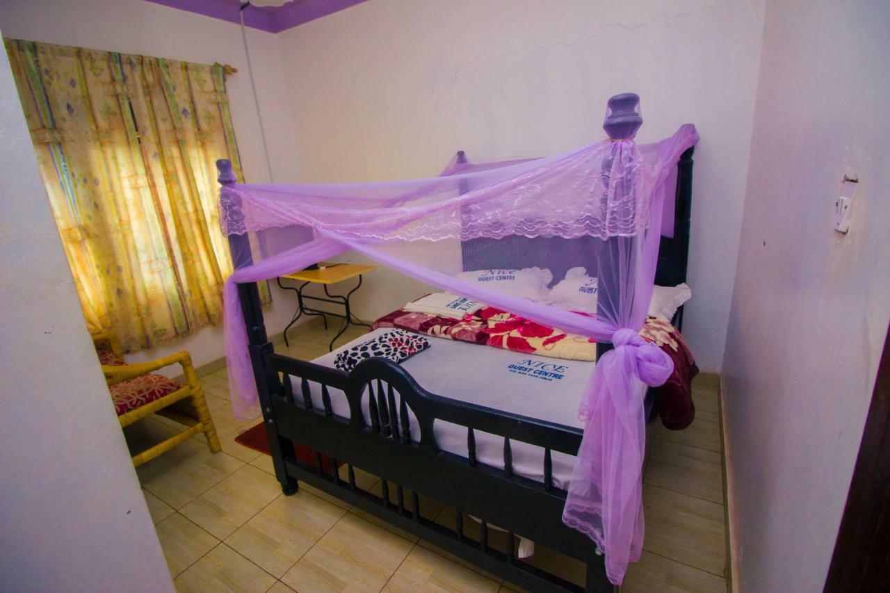 Nice Guest House Jinja Exterior photo